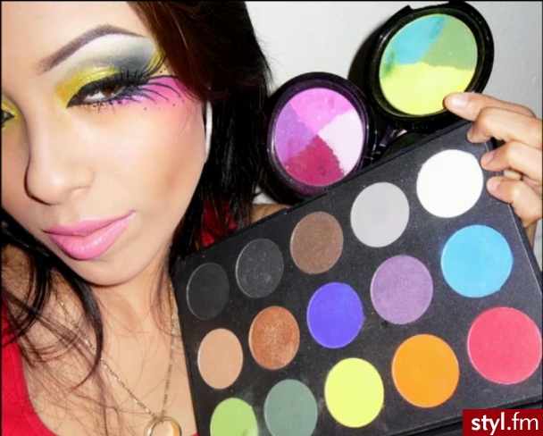 makijaż - Makijaże