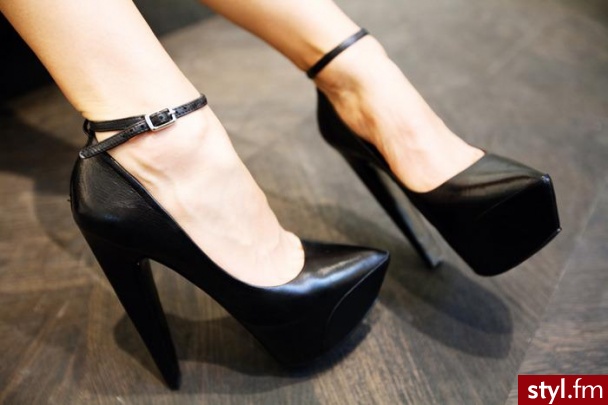 Szpilki Buty Moda