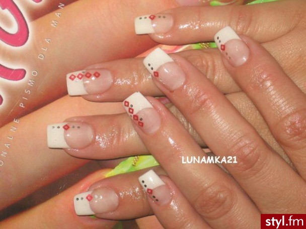 www.lunamka21-tipsy.blog.onet.pl - Paznokcie
