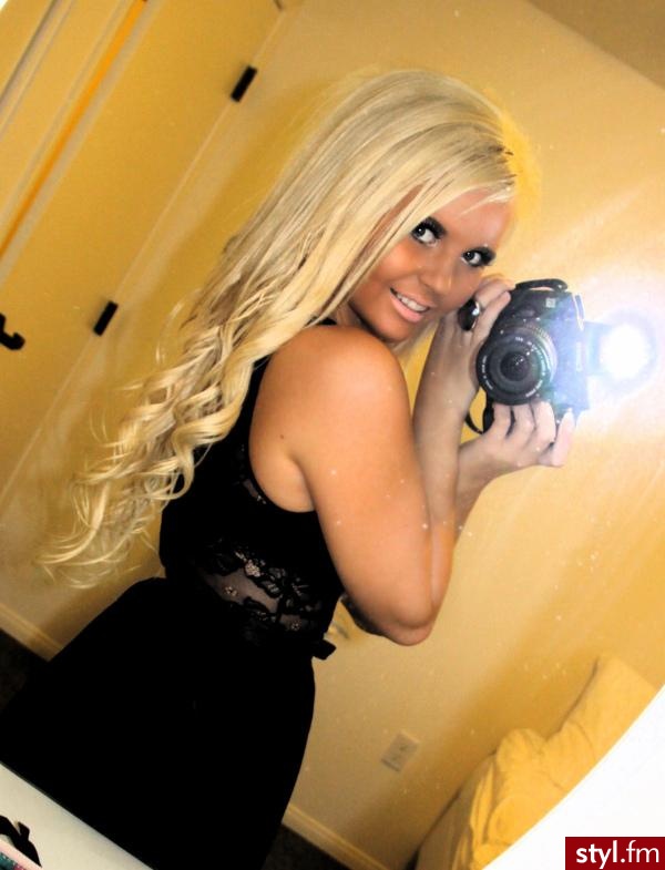 Blond Rozpuszczone Kręcone Na co dzień Długie Fryzury