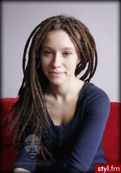 Dredy http://www.dread-zone.pl - Blond Dredy Alternatywne Średnie Fryzury