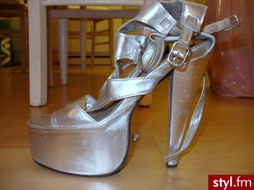 Pozostałe Buty Moda