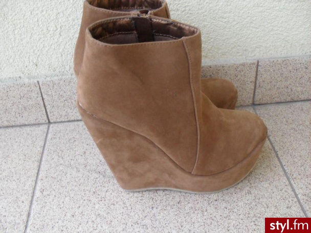 Pozostałe Buty Moda