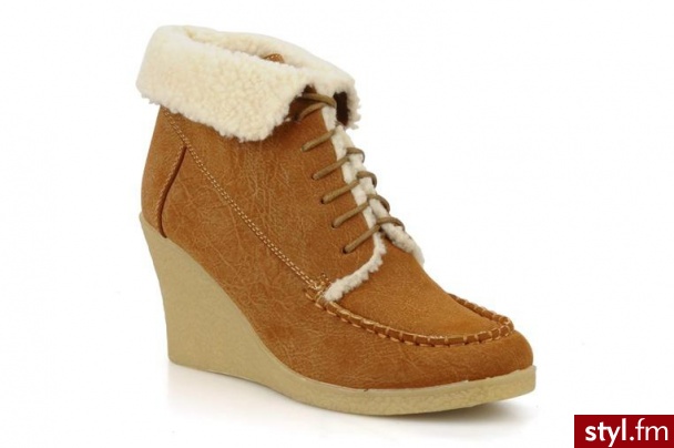 Pieces PÓŁBUTY I BOTKI PACEY SHOP WEDGE BY PIECES (Brązowy) - Botki Buty Moda