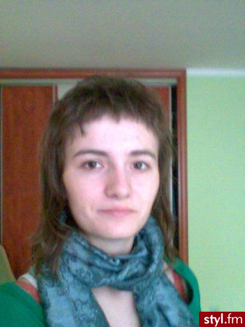 Średnie Fryzury
