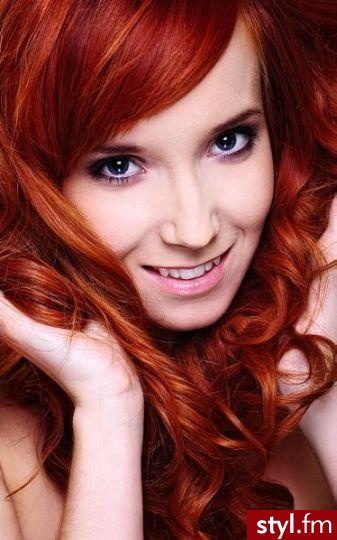 Kręcone Na co dzień Średnie Fryzury