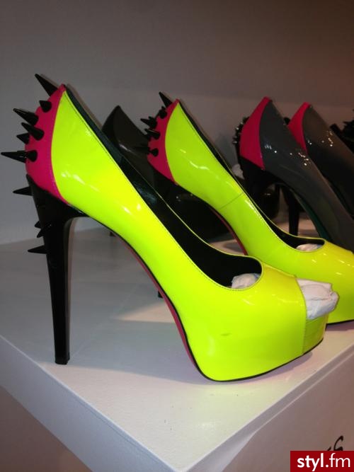 Szpilki Buty Moda