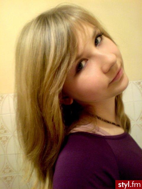 dawno temu... - Średnie Fryzury