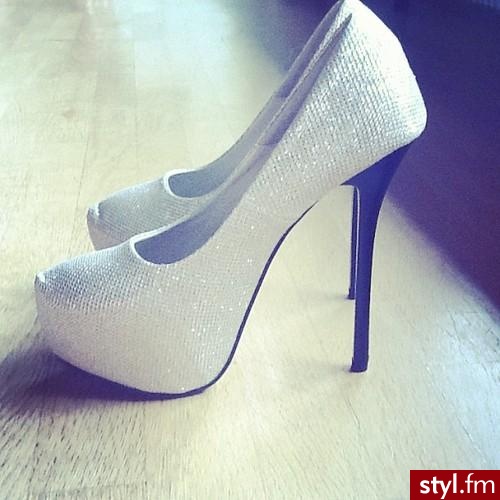 Szpilki Buty Moda