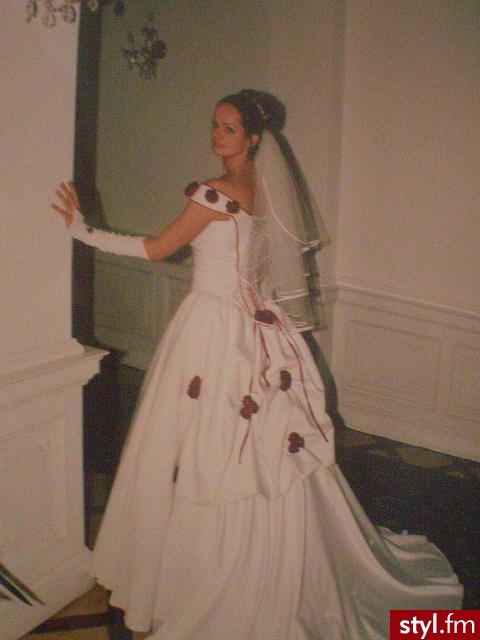 Ślubne Średnie Fryzury