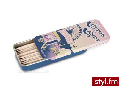 Wykałaczki do zębów o smaku i zapachu... waty cukrowej ;) Cena: $1.99 - Misz-masz