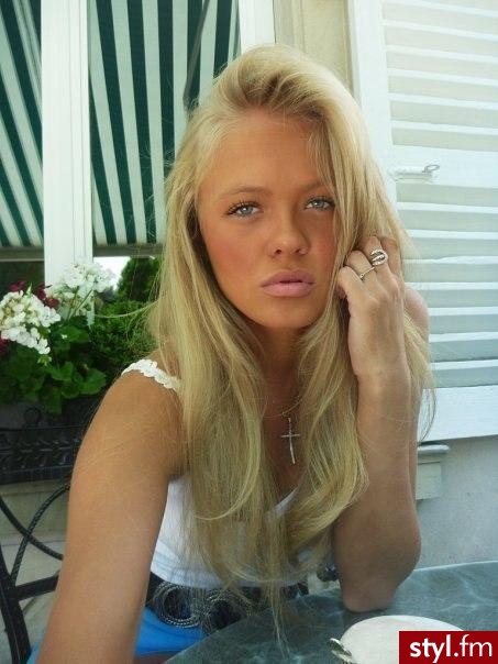 Blond Rozpuszczone Proste Na co dzień Długie Fryzury