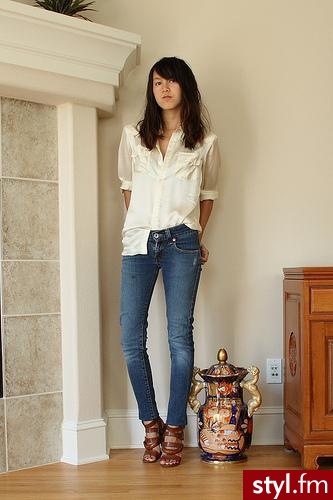 Jeżeli zdjęcie znajduje się już w galerii poproszę o link - Moda uliczna Inne Moda