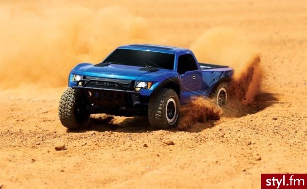 Traxxas Samochód Zdalnie Sterowany 1/10 Ford F-150 Raptor Replika - Zestaw Rtr - Dziecko