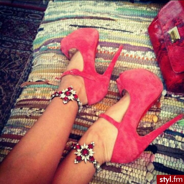 Szpilki Buty Moda