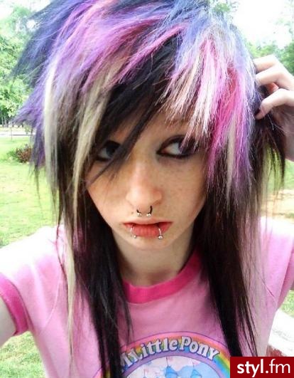 EMO Alternatywne Średnie Fryzury
