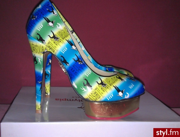 Szpilki Buty Moda