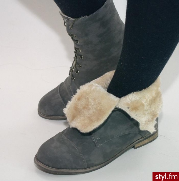 Pozostałe Buty Moda