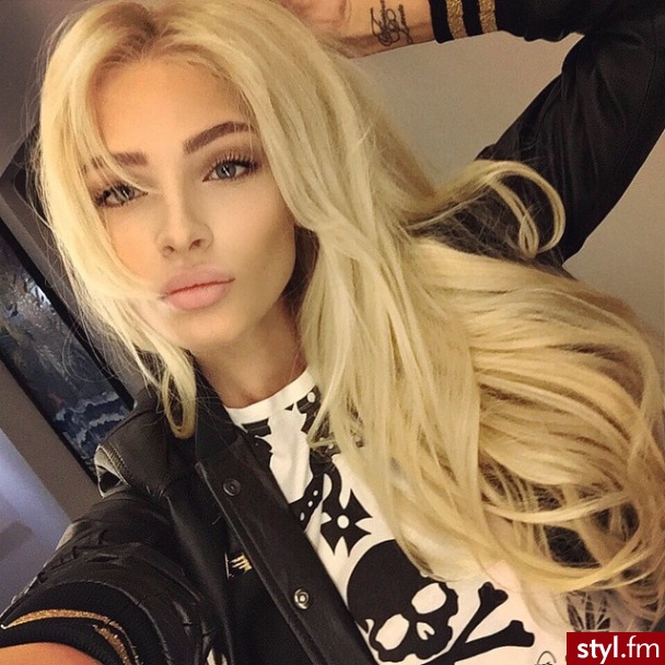 Blond Rozpuszczone Kręcone Na co dzień Długie Fryzury