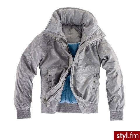 Kurtek szukaj w sklepach Pull and Bear. - Pozostałe Ciuchy Moda