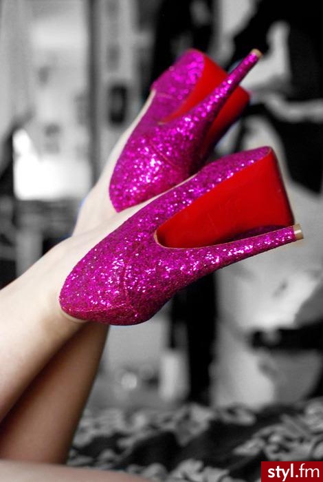 Szpilki Buty Moda