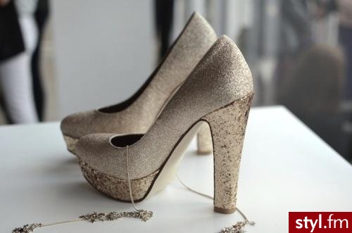 Pozostałe Buty Moda