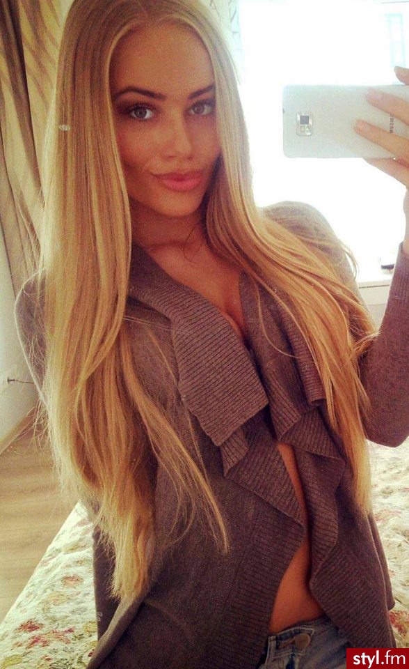 Blond Rozpuszczone Proste Na co dzień Długie Fryzury