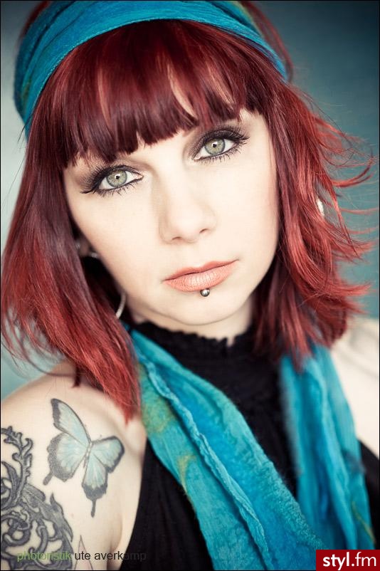 Średnie Fryzury
