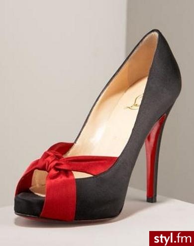 buty. Christian Louboutin
Jeżeli już jest proszę o link - Pozostałe Buty Moda