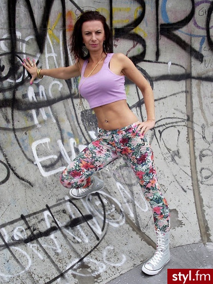 almikofashion.blogspot.com - Topy Ciuchy Moda