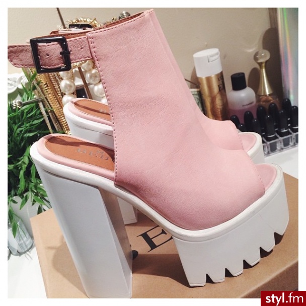Sandały Buty Moda