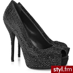Gucci Crystal-embellished silk-satin peep-toe pumps - Polyvore. Pobrano ze strony: http://www.polyvore.com/gucci_crystal-embellished_silk-satin_peep-toe_pumps/thing?id=31295134 - Pozostałe Buty Moda