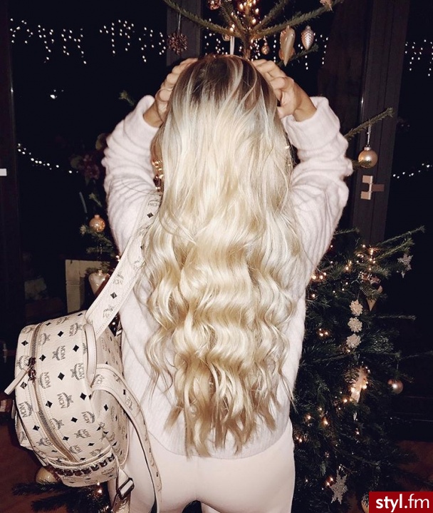 Blond Rozpuszczone Kręcone Na co dzień Długie Fryzury