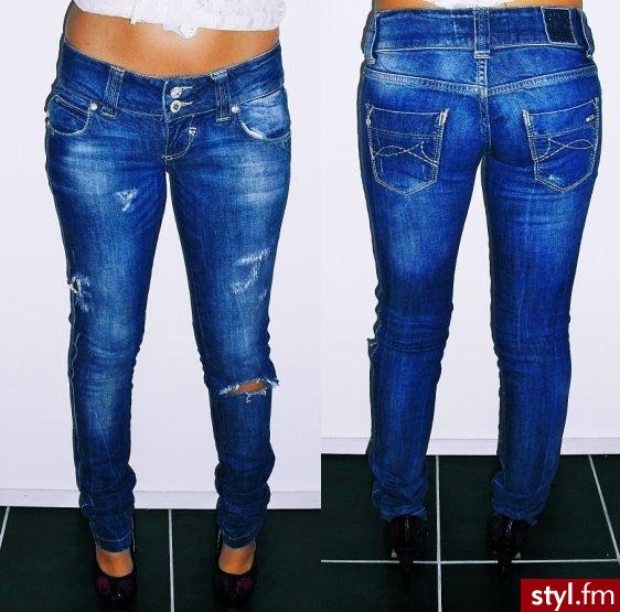 Jeansy. - Spodnie Moda
