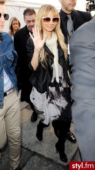 Nicole Richie - Moda uliczna Inne Moda