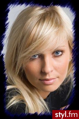 Średnie Fryzury