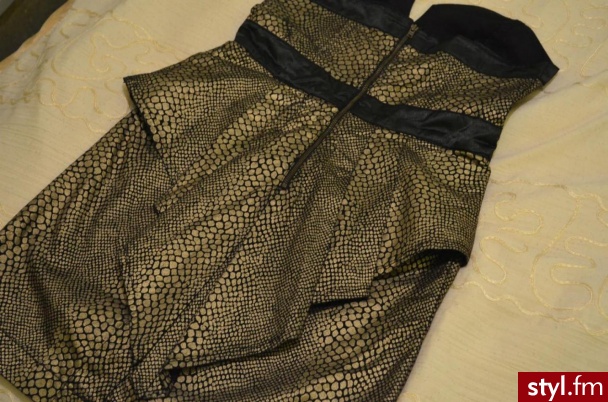 Sukienki Moda