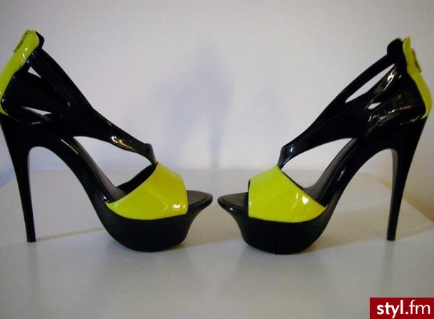 Szpilki Buty Moda
