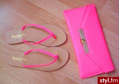 Klapki Buty Moda