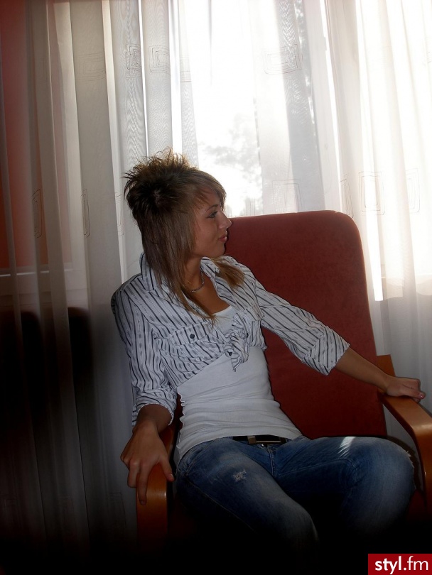 Średnie Fryzury