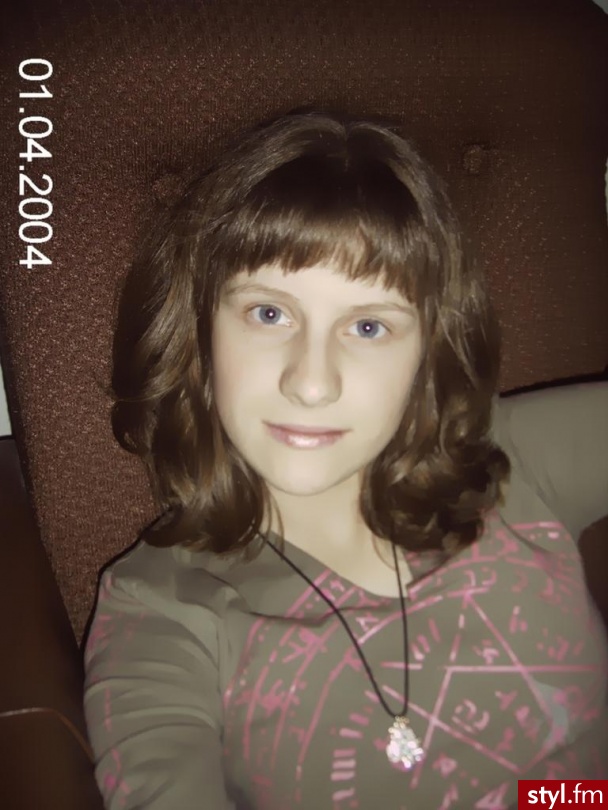 Średnie Fryzury