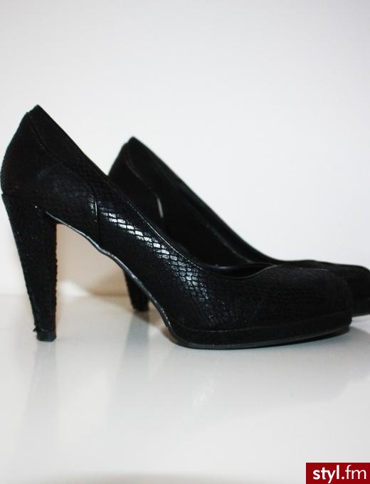 Pozostałe Buty Moda