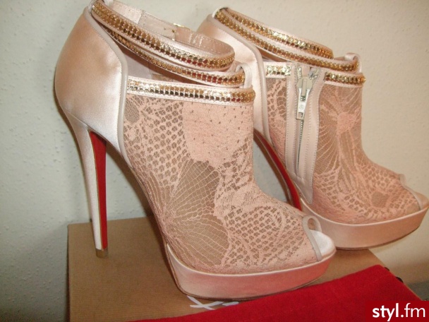 Szpilki Buty Moda