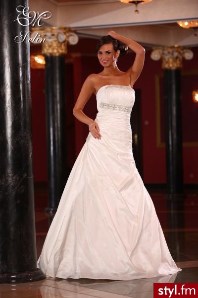 www.monaliza.com.pl - Suknie ślubne Ślub Moda
