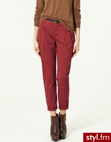 PLEATED CHINO TROUSERS - Trousers - Collection - Woman - ZARA Poland. Pobrano ze strony: http://www.zara.com/webapp/wcs/stores/servlet/product/11725/en/zara-sales/11019/196590/PLEATED%2BCHINO%2BTROUSERS - Pozostałe Ciuchy Moda