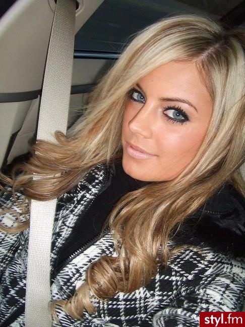 jennifer - Kręcone Na co dzień Średnie Fryzury