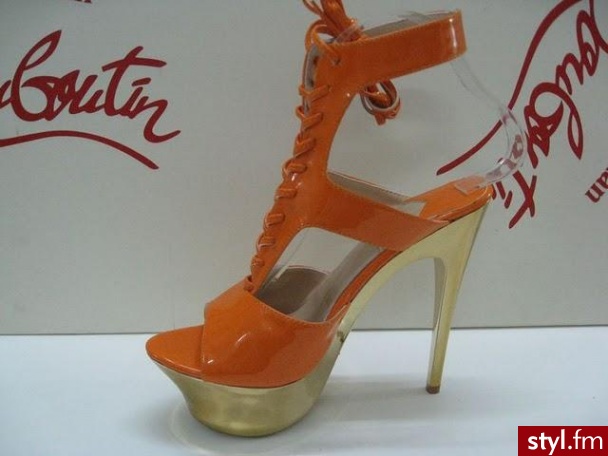 C' Louboutin Platform. Christian Louboutin Platform - Pozostałe Buty Moda