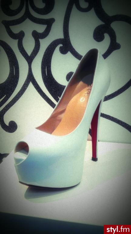 Szpilki Buty Moda