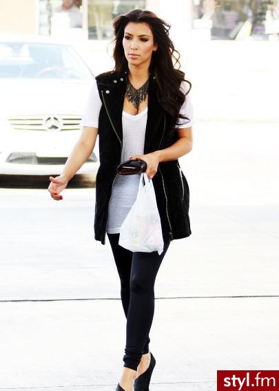 kim & Khloe Kardashian - Moda uliczna Inne Moda