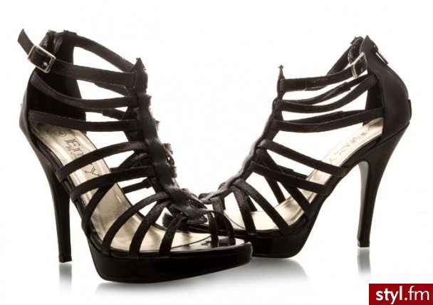 buty. DeeZee
Jeżeli już jest proszę o link - Pozostałe Buty Moda